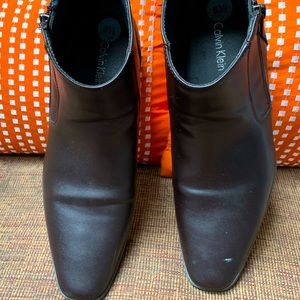 Calvin Klein - Men’s Brown Shoes - 8 1/2